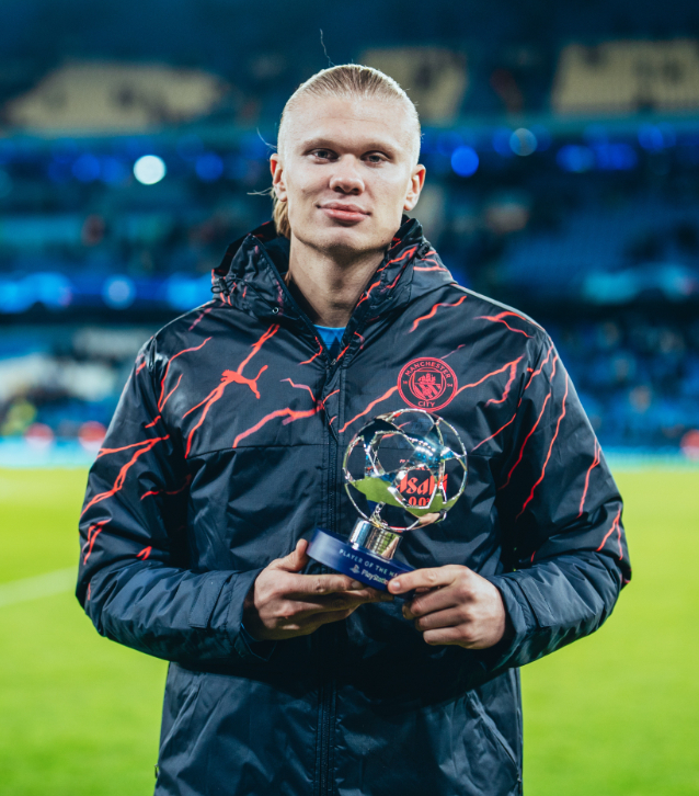 包含切尔西年轻新星走红：酝酿成下一个哈兰德的词条